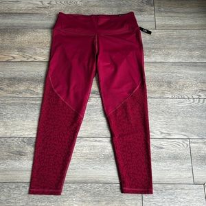 NWT Victoria’s Secret Sport Red Leopard Leggings Mid Rise Sz Large SHORT